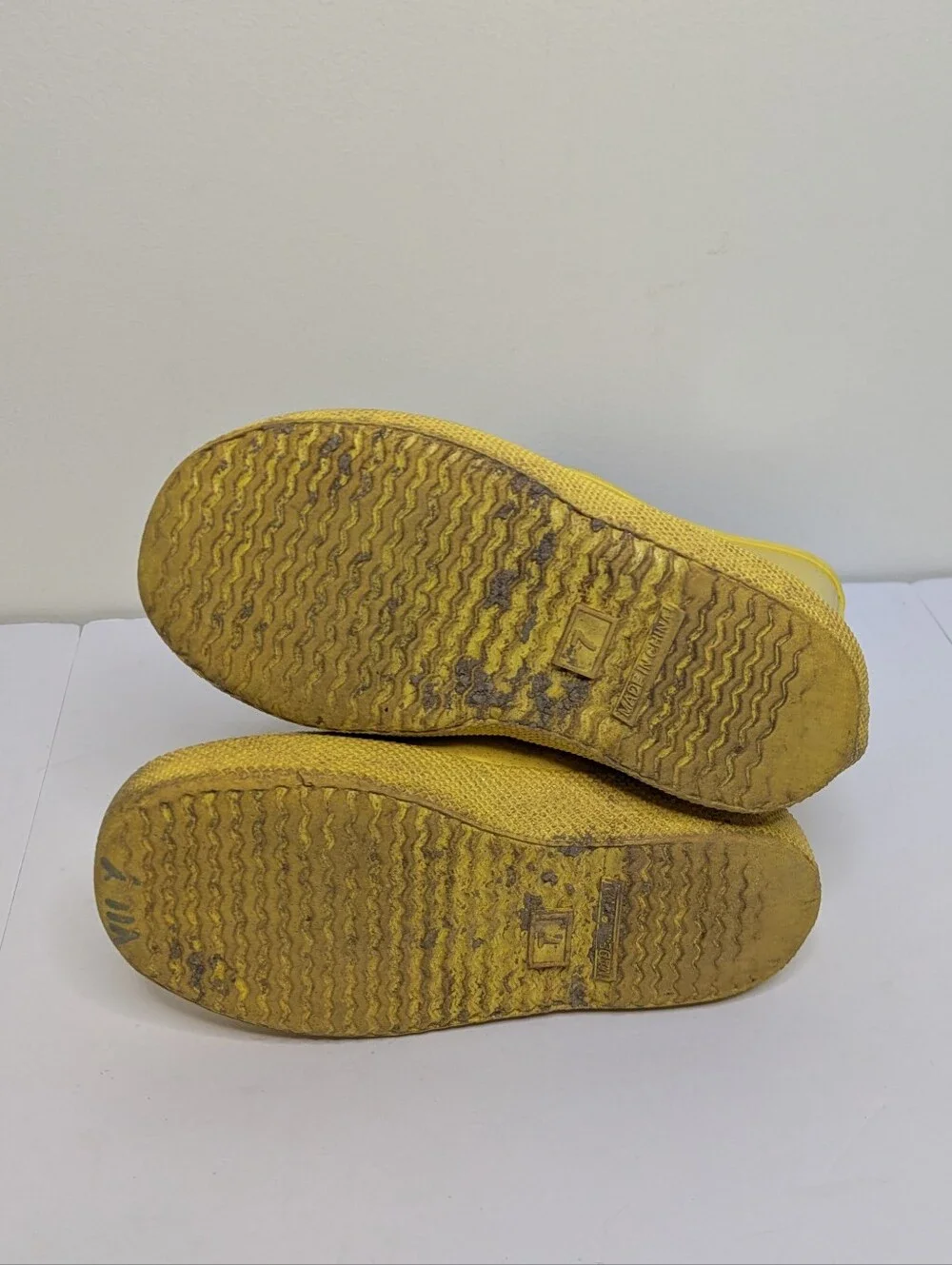 Hunter Yellow Sparkles Boots 9T